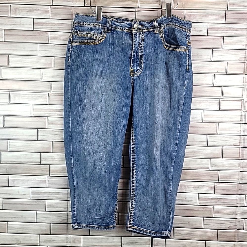 Revolt cropped denim jeans Size 12